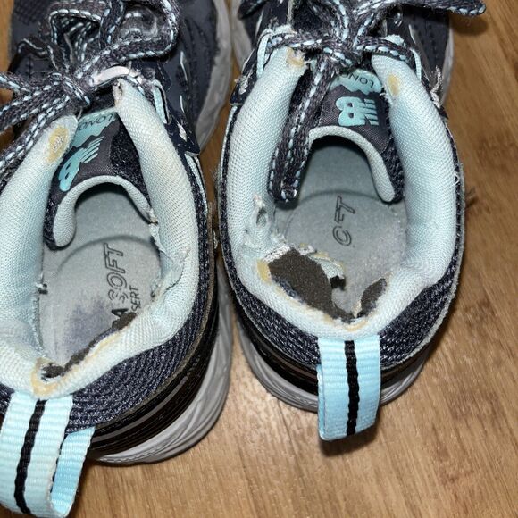 New Balance Womens All Terrain Lonoke Trail Sz 6.5 sneakers athletic shoes FLAW - Picture 6 of 9